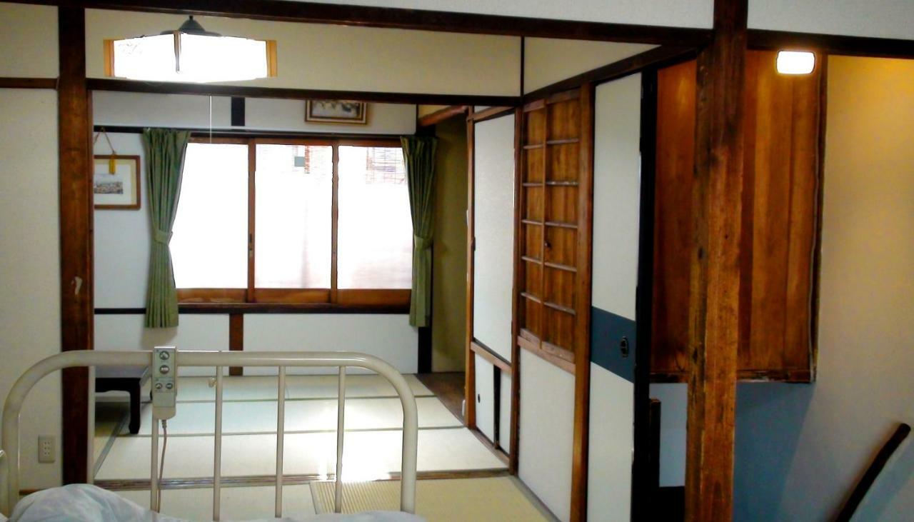 ファミリー向け民泊 かつら 二条城近くの和風座敷 Casa de hóspedes Quioto